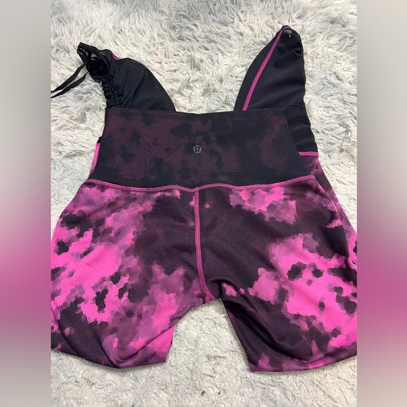 Lululemon Sweaty Endeavor Tight Blooming Pixie Raspberry Black Size 6 - Picture 13 of 16